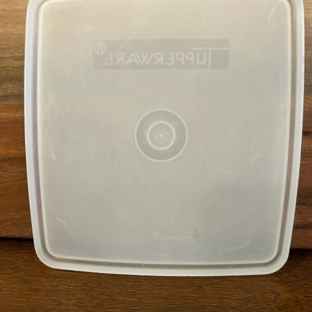 Vtg Tupperware Lid 671-31 Frost Sheer Replacement Lid Excellent Condition